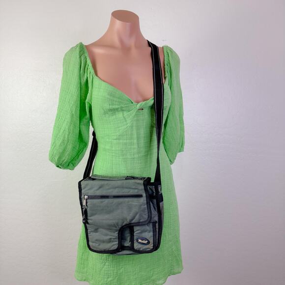 Mudd Messenger Sling Crossbody Bag Cosmetic Organizer Gray Black 90s Y2K Vintage - Picture 1 of 12